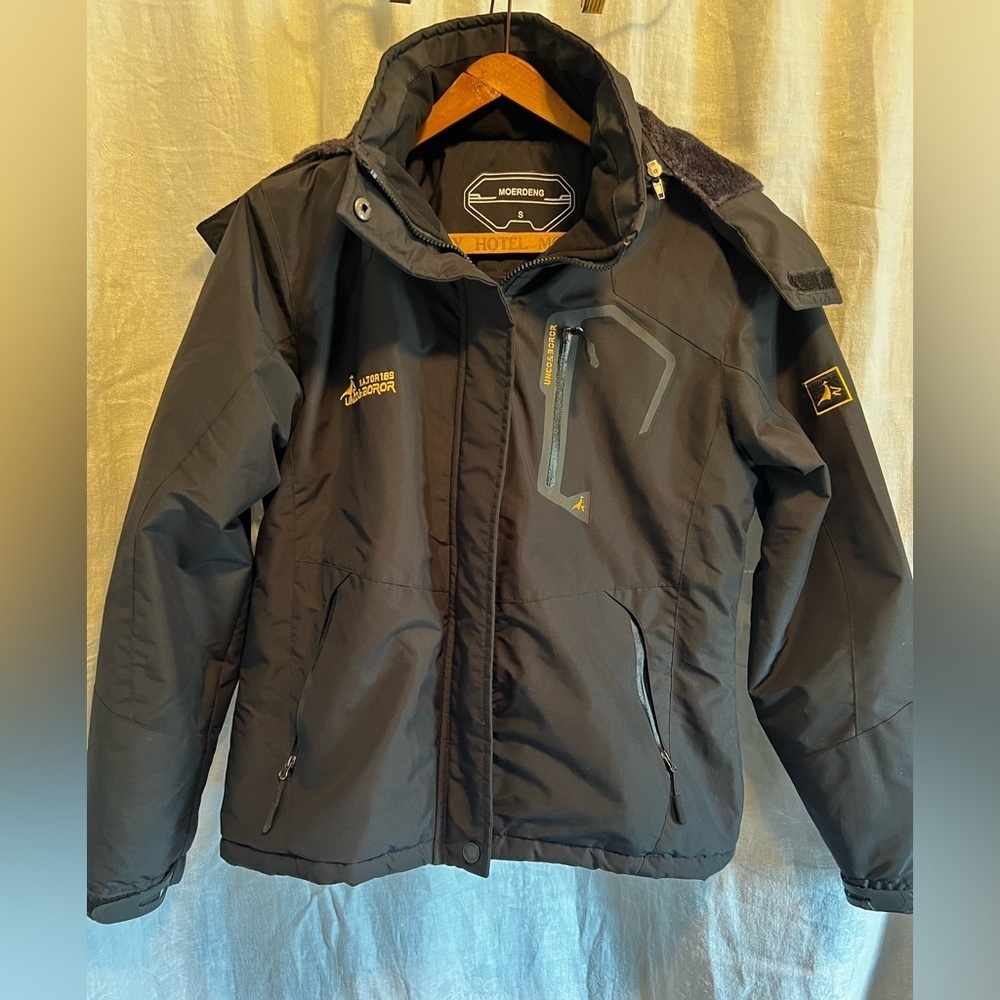 Moorhead Black Insulated Ski Jacket with Hood